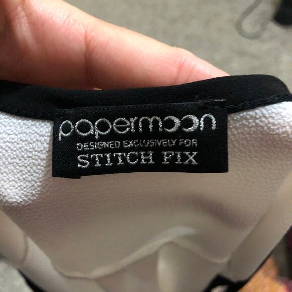 Papermoon SMALL PETITE Lemuel Solid Trim Detail Blouse - Stitch Fix Crepe Top - Picture 7 of 7